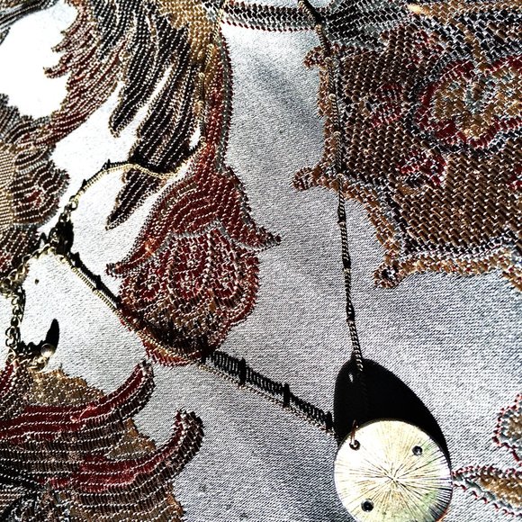 GOLD DAHLIA EVIL EYE NECKLACE - Picture 6 of 8